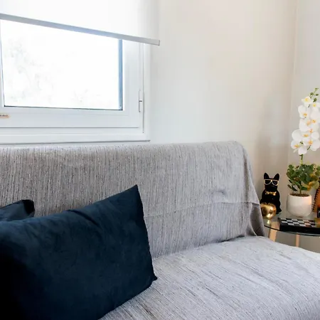 Anndora * Χαλκίδα